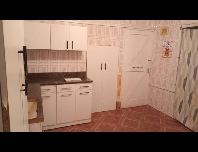 2 BEDROOM APARTMENT SOLD IN WOODHURST